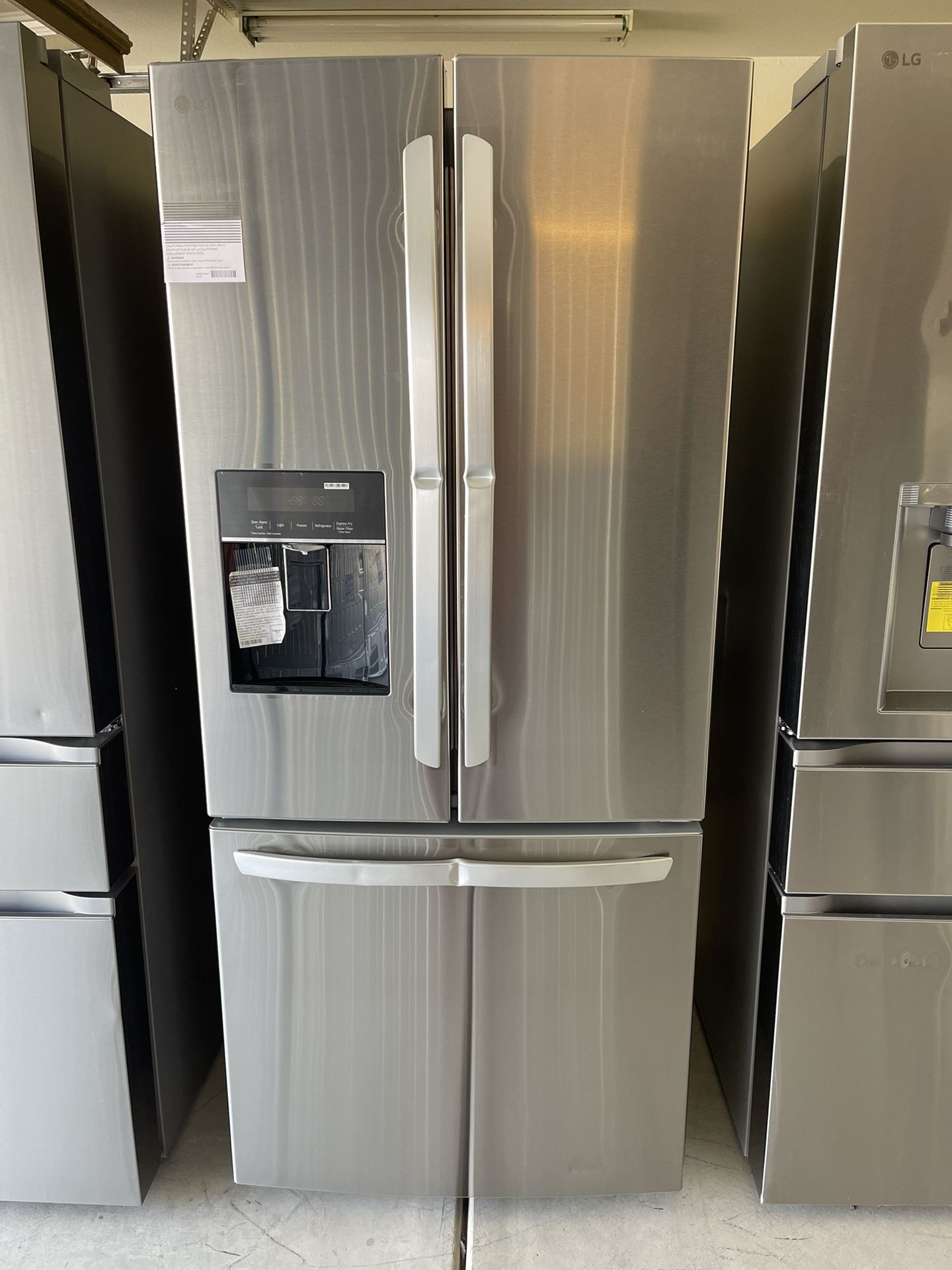 LG 21.8 cu. ft. 3-Door Smart French Door Refrigerator with Ice Maker and Water Dispenser in Stainles