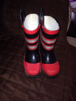 Boys rain boots