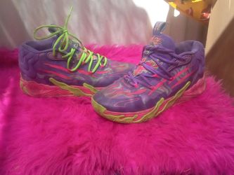new Shoes size 8