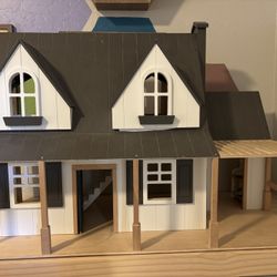 Magnolia Farm Dollhouse