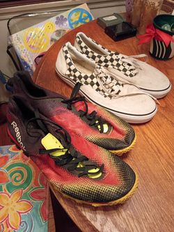THE 2 PAIRS FOR $15 PICK UP IN SUN VALLEY