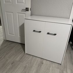 Murphy Cabinet Bed/cot