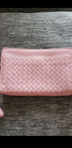 Authentic Bottega Veneta Zip Wallet