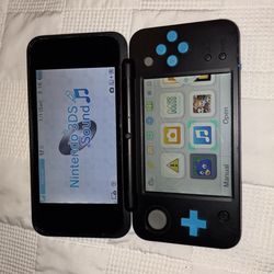Nintendo 2DS XL