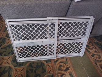 universal pet gate plastic
