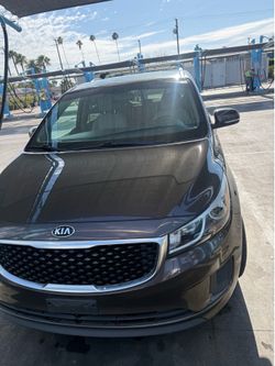 2016 KIA Sedona LX
