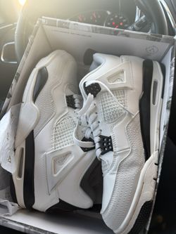 Jordan 4 Flight Club