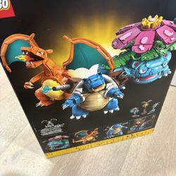NEW Pokemon LEGO 