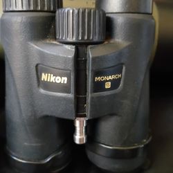 Nikon Monarch