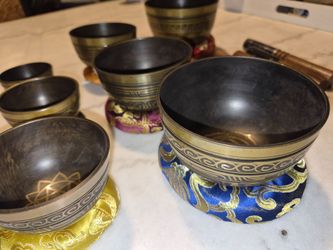 NHZ Chakra Healing Tibetan Singing Bowl Set of 7 for Meditation- Himalayan Singing bowls (Brown)