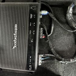 Rockford Fosgate Amp