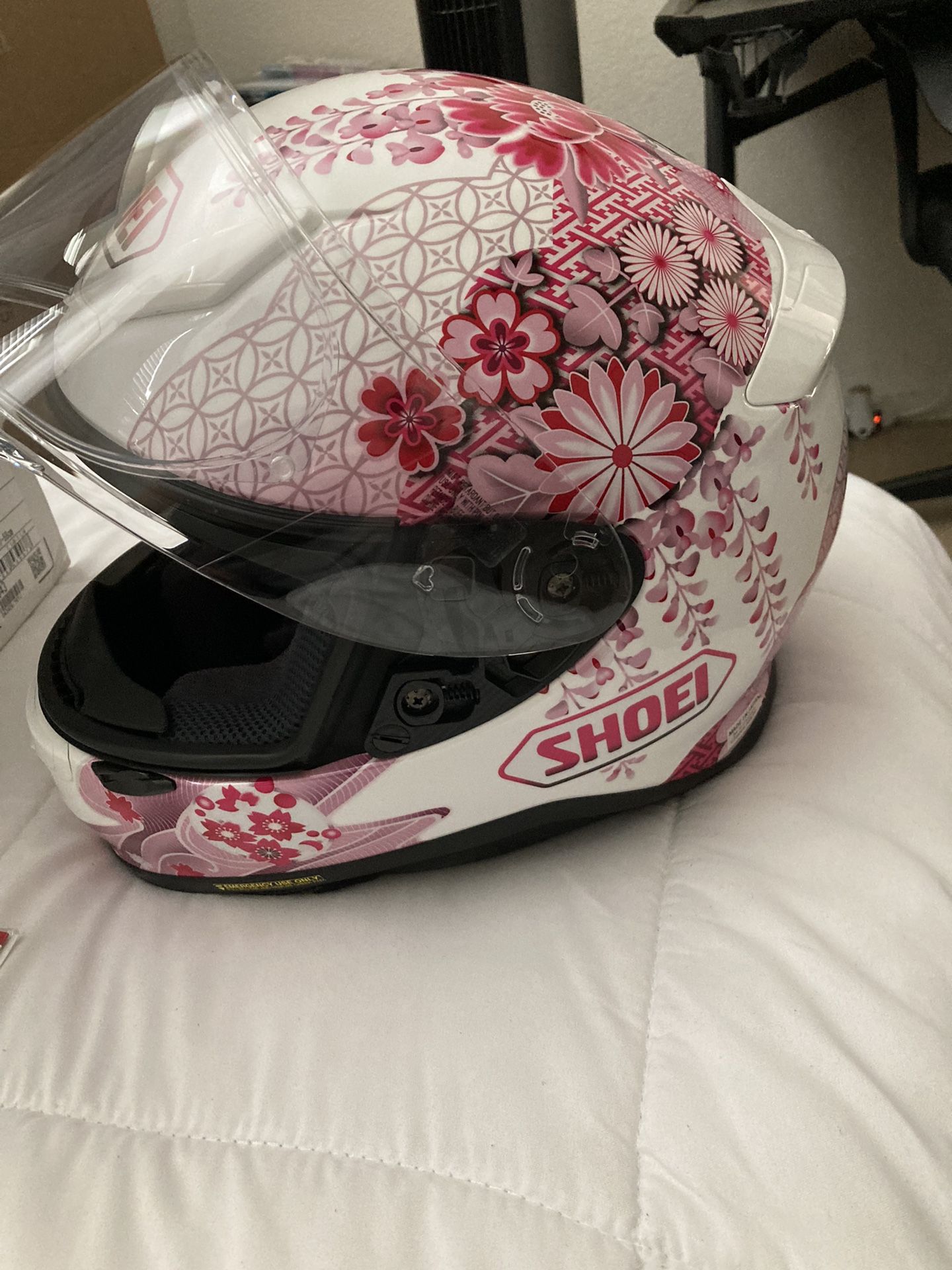 SHOEI RF-1200 Harmonic Women’s Motorcycle Helmet Size M