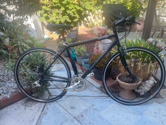700c, 27 speed all aluminum specialized hybrid bike