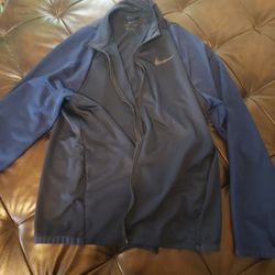 Nike Dri-Fit Running Jacket With Zipper