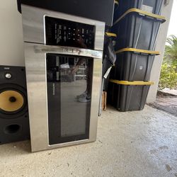Frigidaire Microwave 