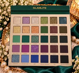 Glamlite 30-Pan Eyeshadow Palette