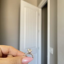 Lab Grown Diamond Ring With IGI Certificate 