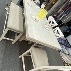 6 Pc Dinning Table Set $1,299.99
