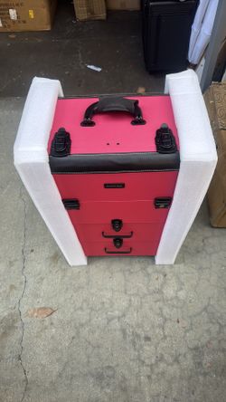Pink luggage makeup case