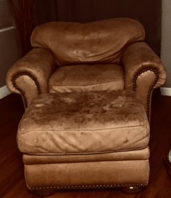 Oversized Leather Chair & Ottoman