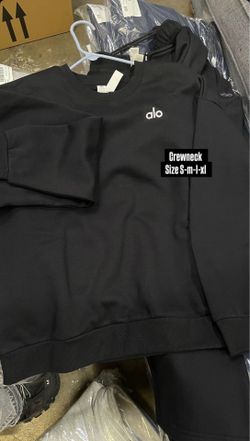 Alo Crewneck Sweater