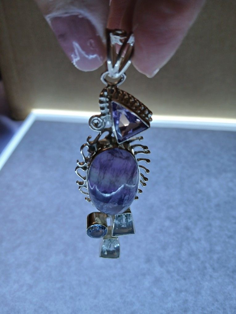 Pendant