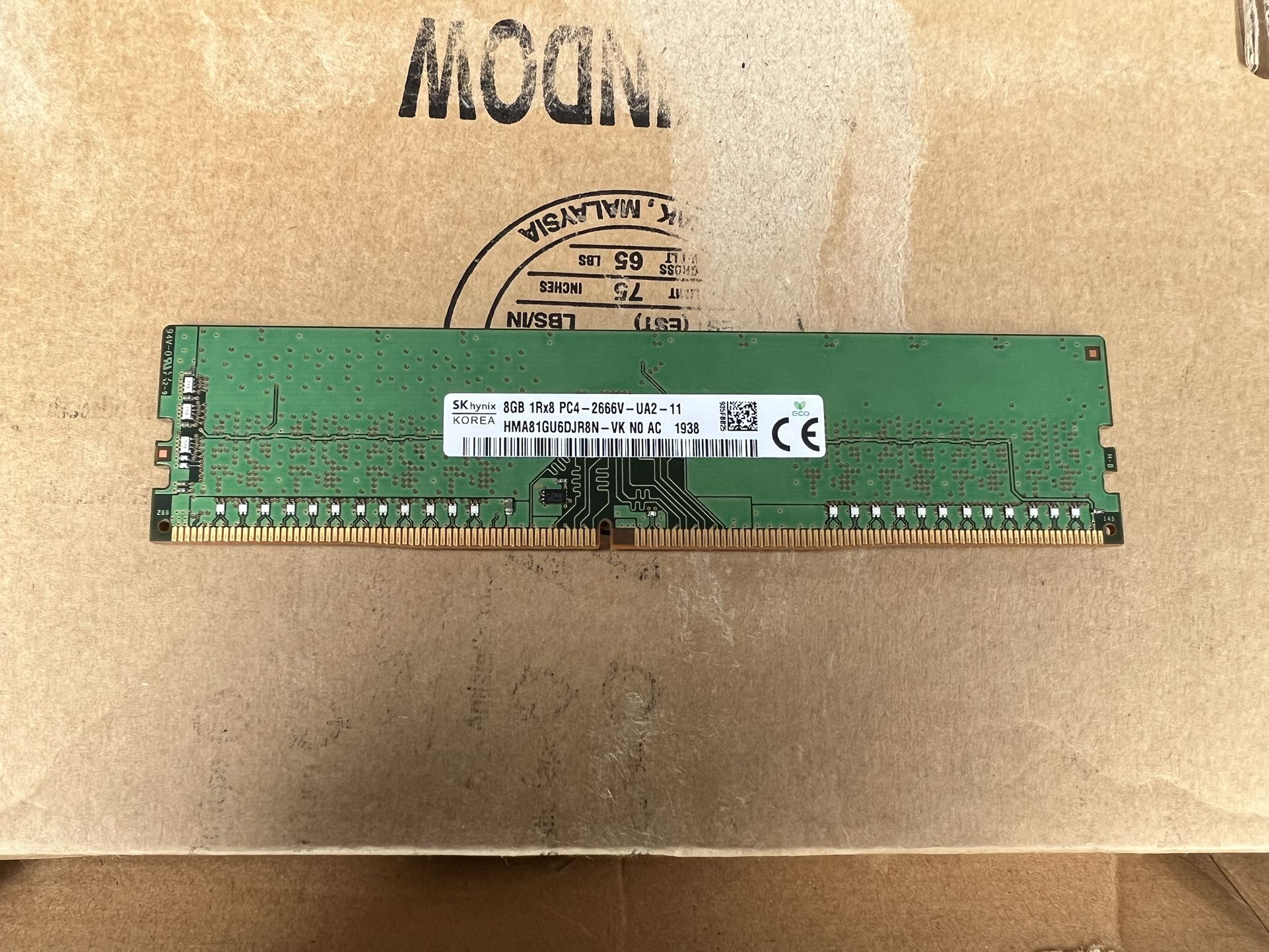 SK HYNIX 8GB 2666MHz DDR4 Desktop Memory (HMA81GU6DJR8N)