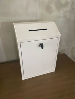 wall mount mailbox
