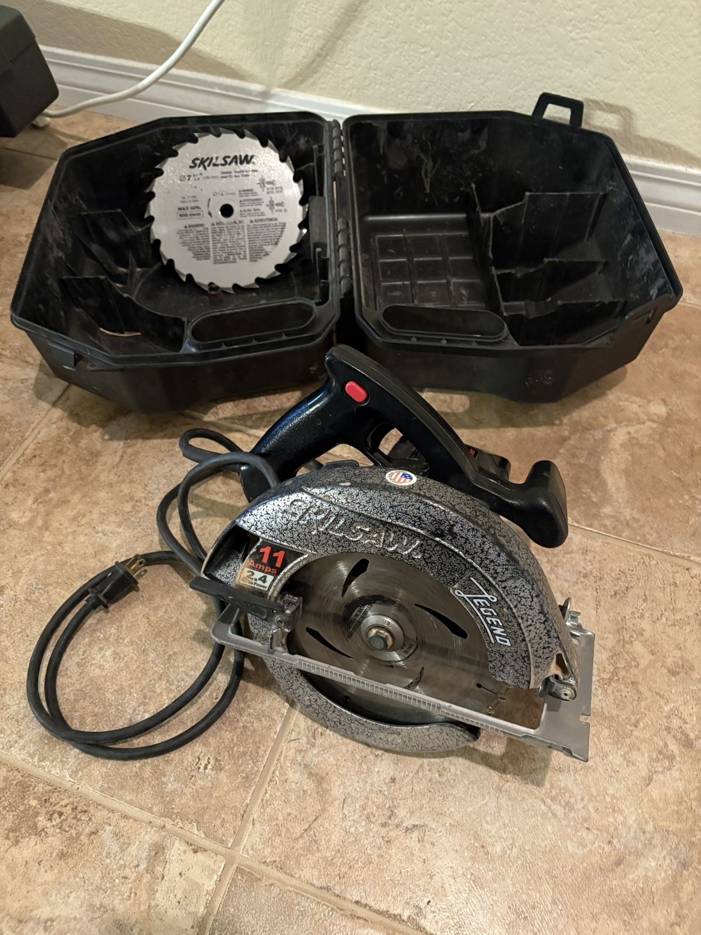 Skill Saw