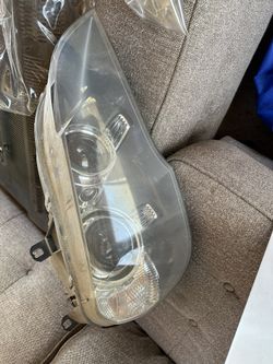 X5 E70 Headlights No Cracks 