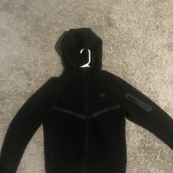 Black Nike Tech New Size S 