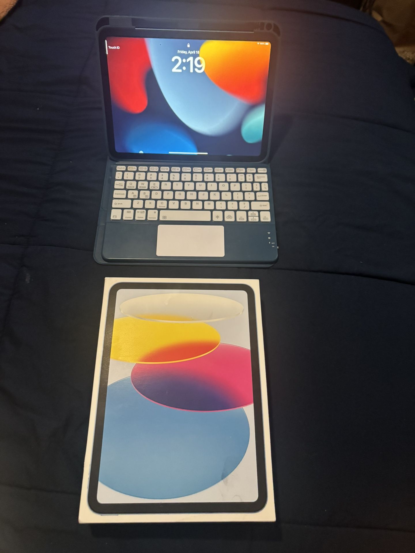 iPad (10th Generation) | WiFi + Cellular (T-Mobile) | 256GB | Blue | Apple Care | Case w/ Bluetooth Keyboard