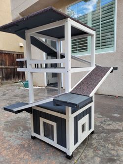 Outdoor Two-Story Wooden Cat House
