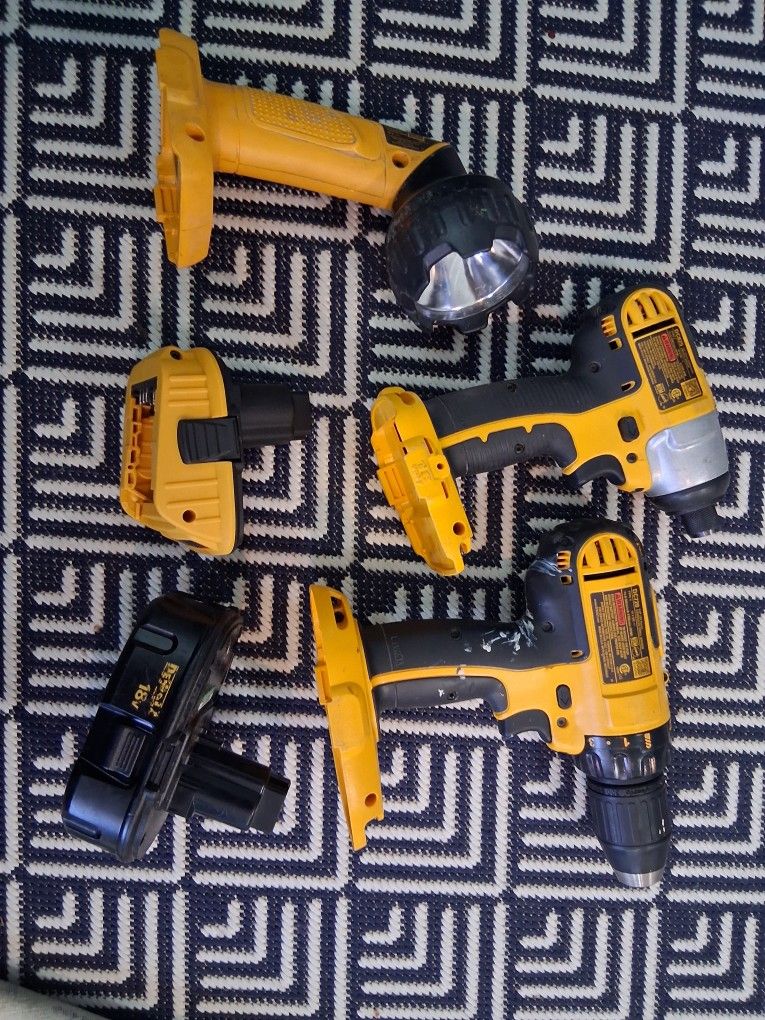 Dewalt Tool Set In Great Condition