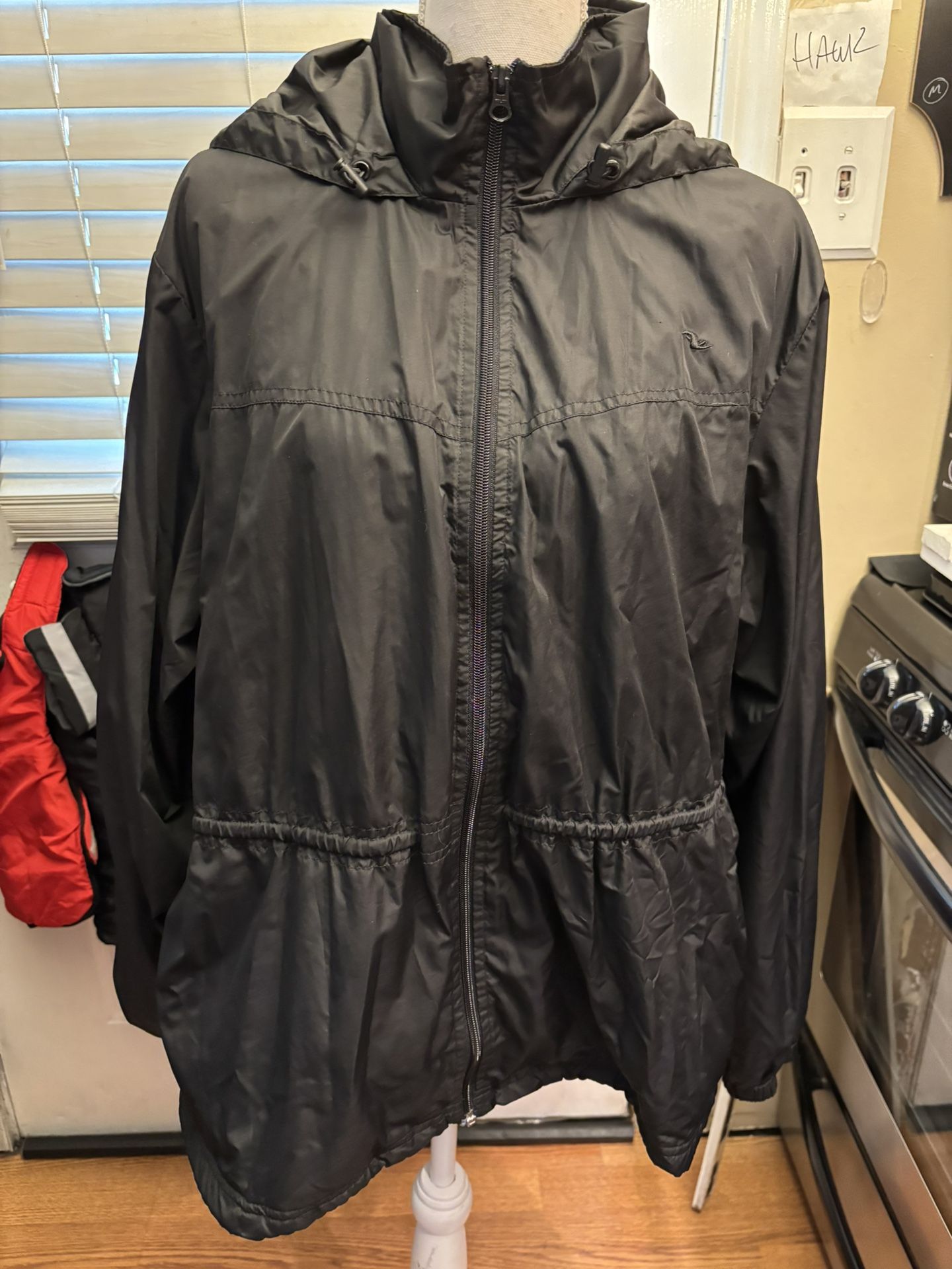 Women’s Raincoat. XL