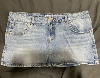 Denim skirt