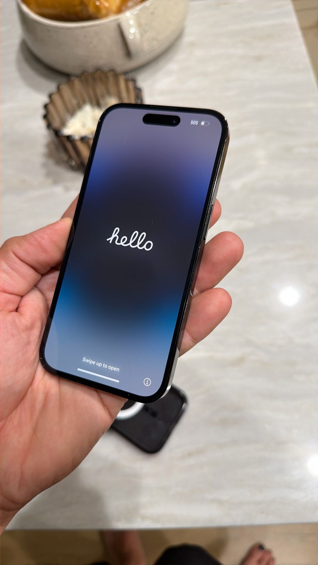 Apple I-Phone 14 Pro