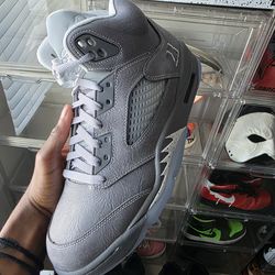 Wolf 🐺 Grey 5s