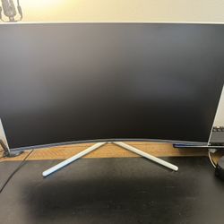 Samsung Curved 4K Monitor