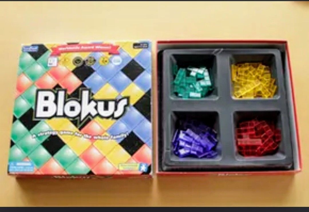 BLOKUS BOARD GAME