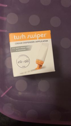 Tush Swiper For Baby Cream Application