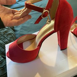 Size 8.5 Heels