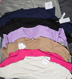 6 Basic Women's T-Shirts Mixed Colors XL & XXL
