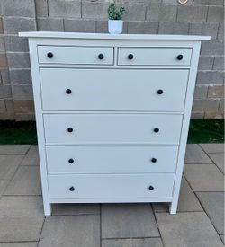 White Hemnes Dresser