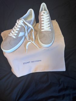 Brand New STUART WEITZMAN Daryl Leather Suede Plush Low Top Sneakers