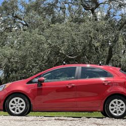 2014 Kia Rio Hatchback 