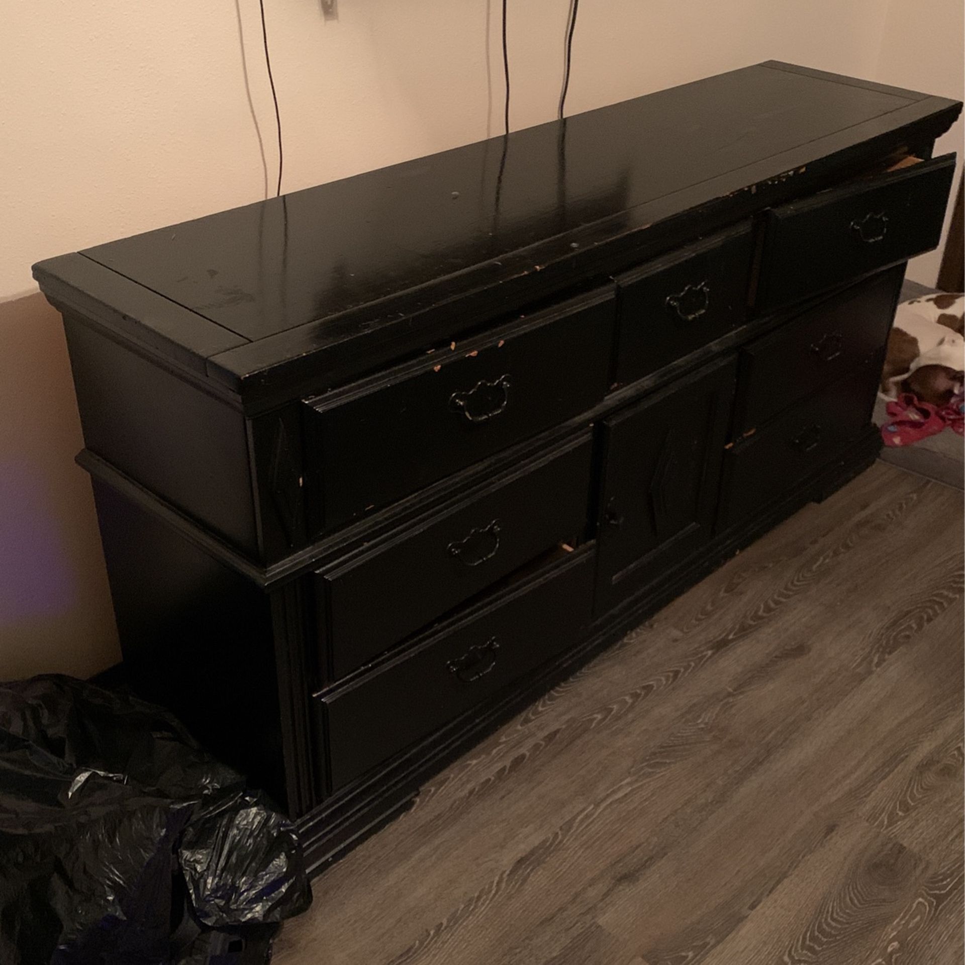 Wood Dresser