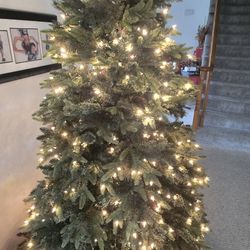 7.5ft Pre Lit Tree