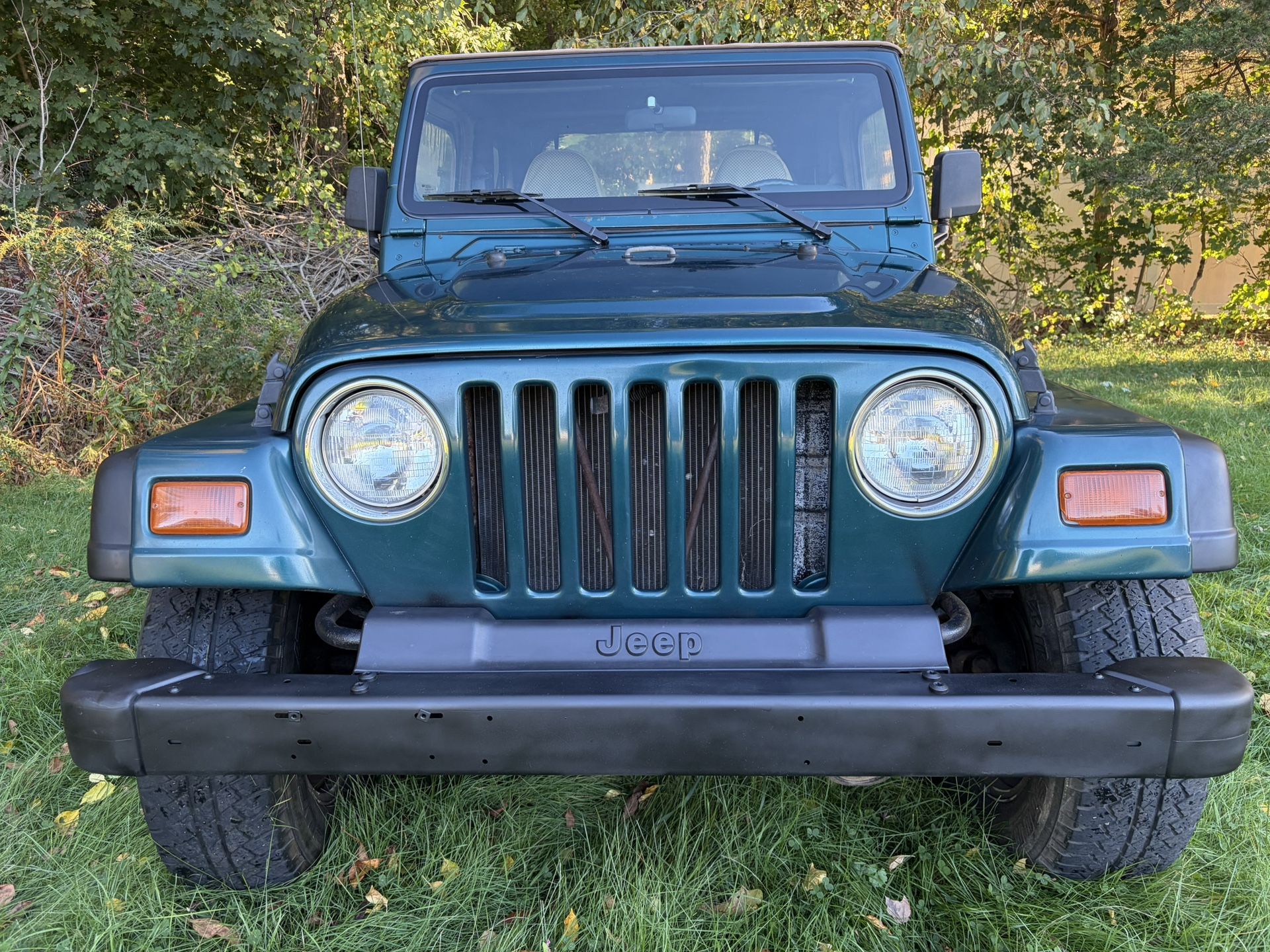 JEEP WRANGLER 4x4 - 6 Cyl