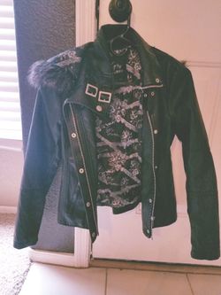 Guess leather jacket AND guess duffle bag